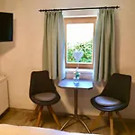 Obwiesen 게스트하우스 4*